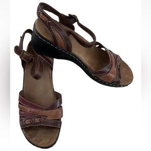 Clarks Bendables Lexi Norwich Strappy Wedge Leather Sandals Womens 8.5 65128